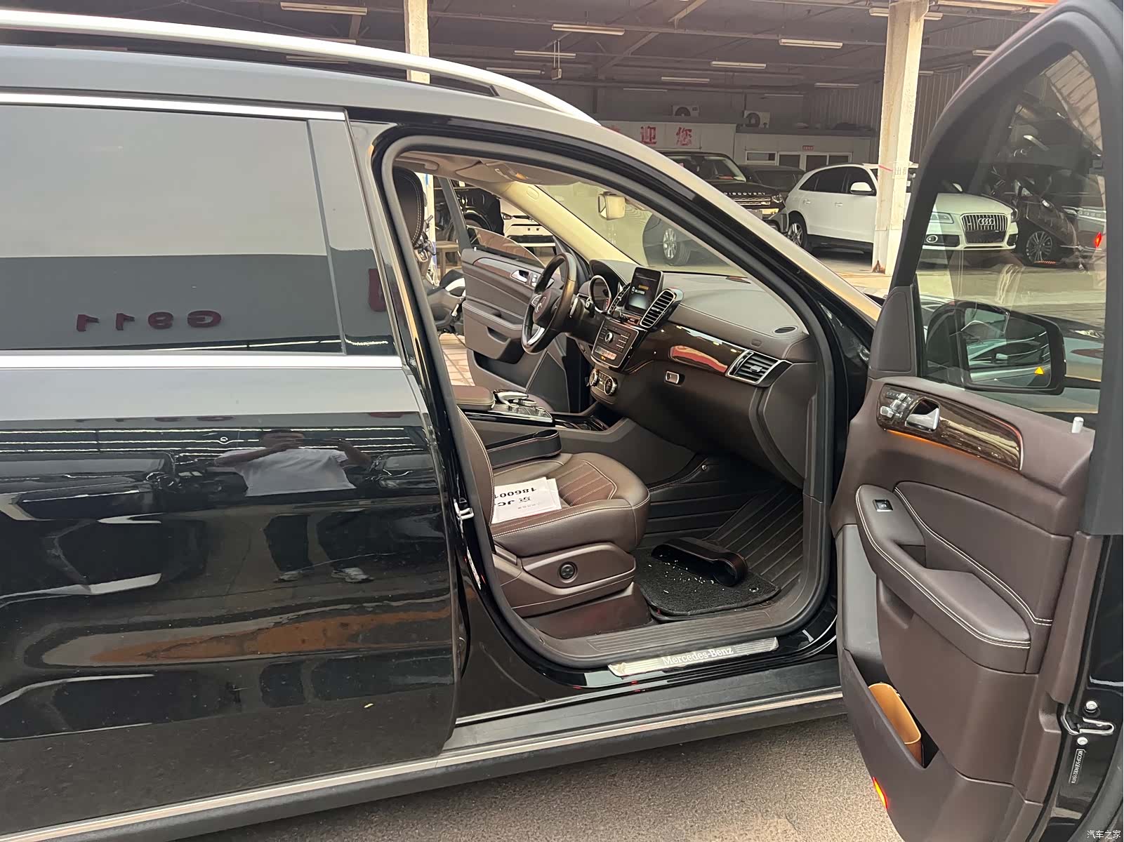 Mercedes-Benz GLS, 2019 12
