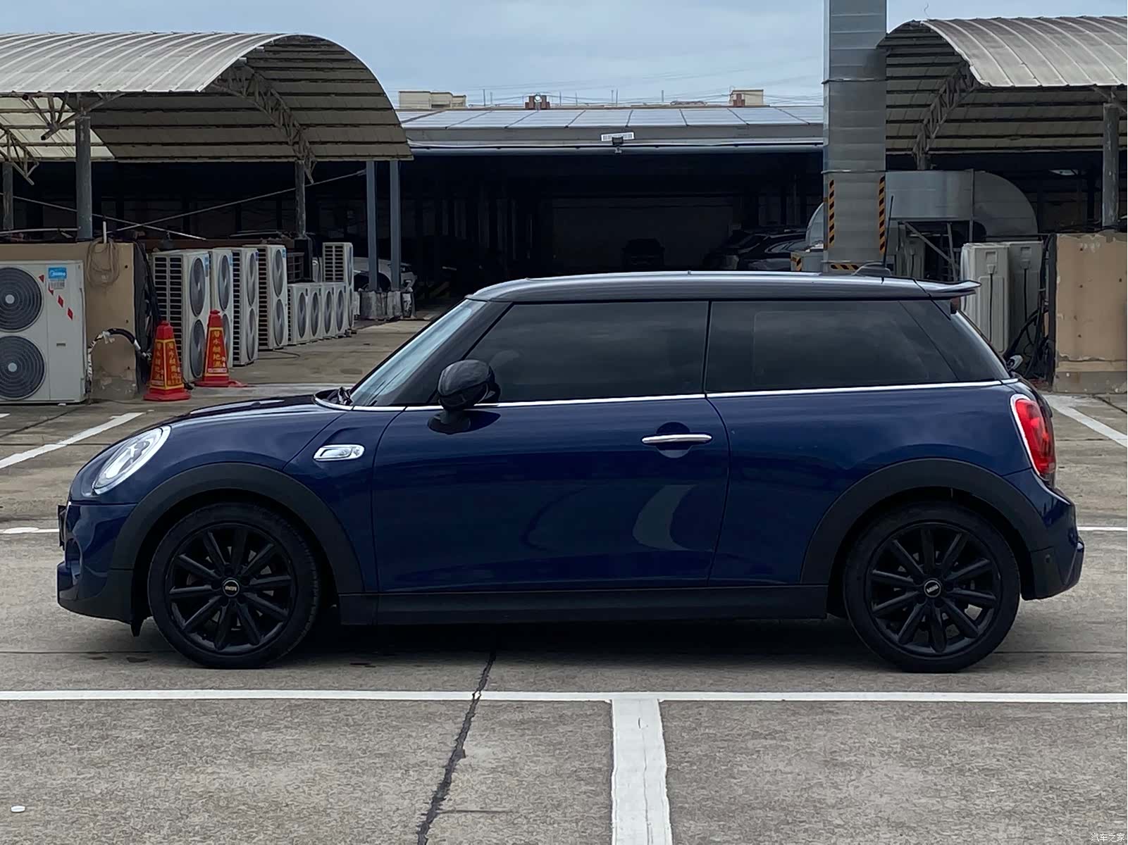 Mini Cooper, 2015 4