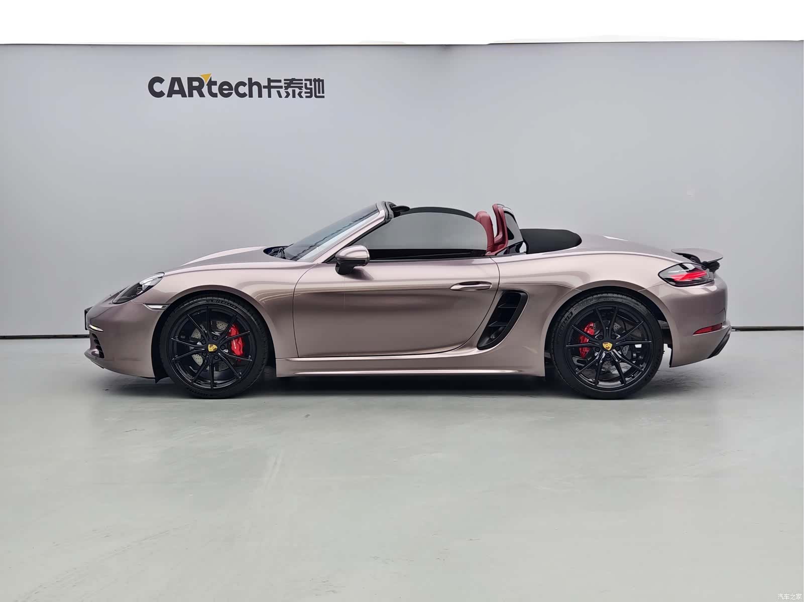 Porsche Boxster, 2022 3