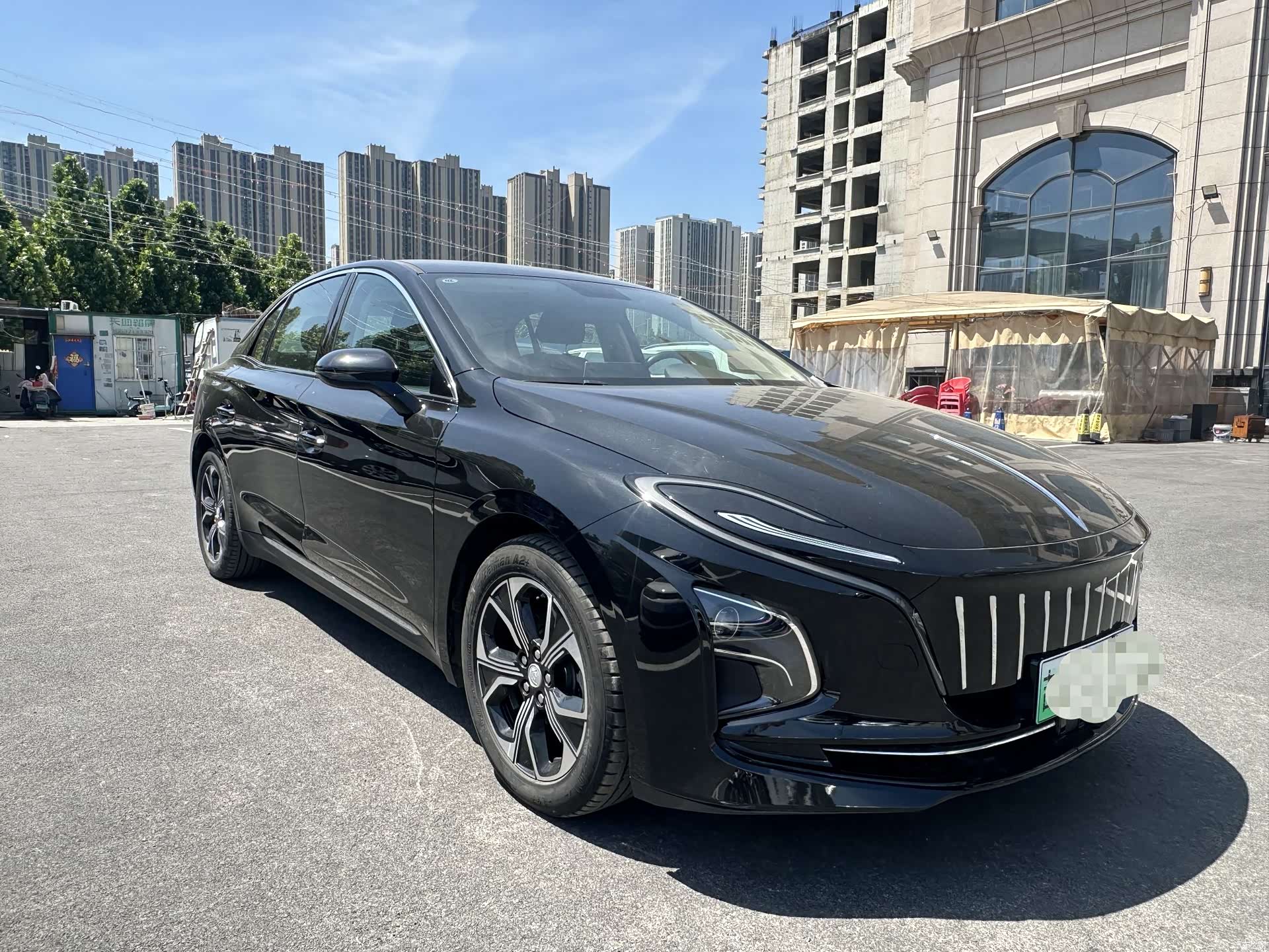 Hongqi QM5, 2022 3