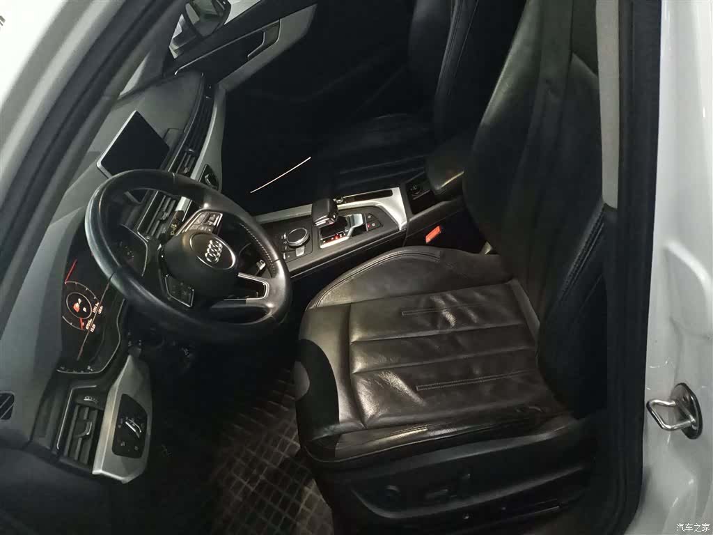 Audi A4L, 2019 7