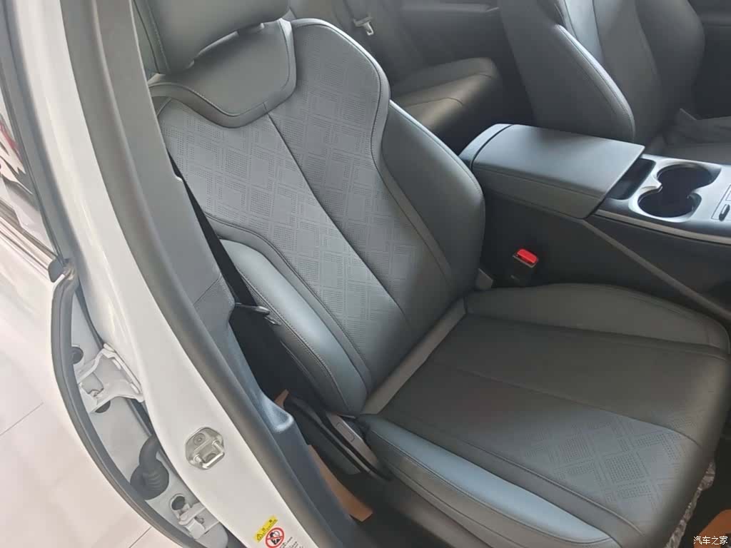 BYD Qin, 2025 25
