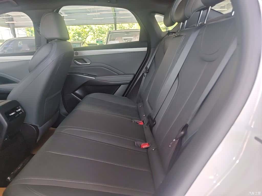 BYD Qin, 2025 17