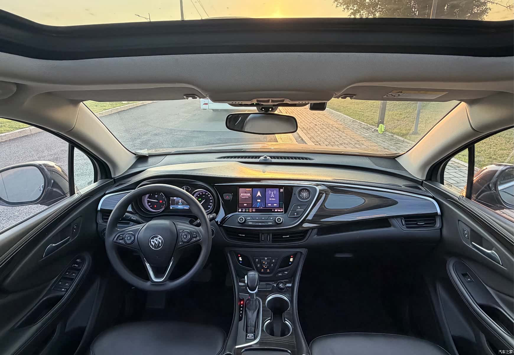 Buick Envision Plus, 2021 10