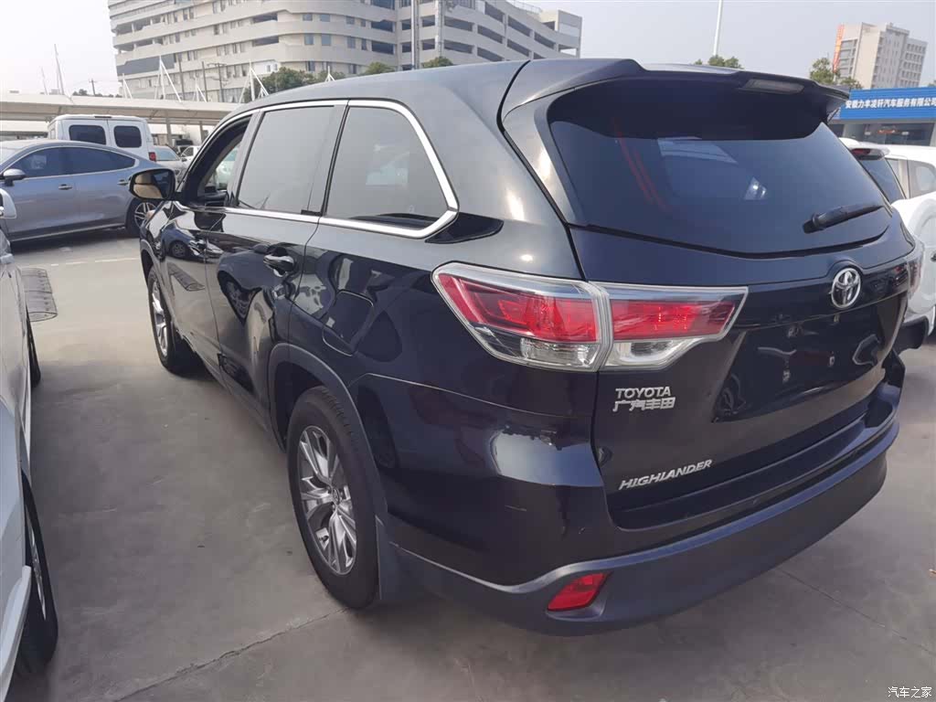 Toyota Highlander, 2017 все фото