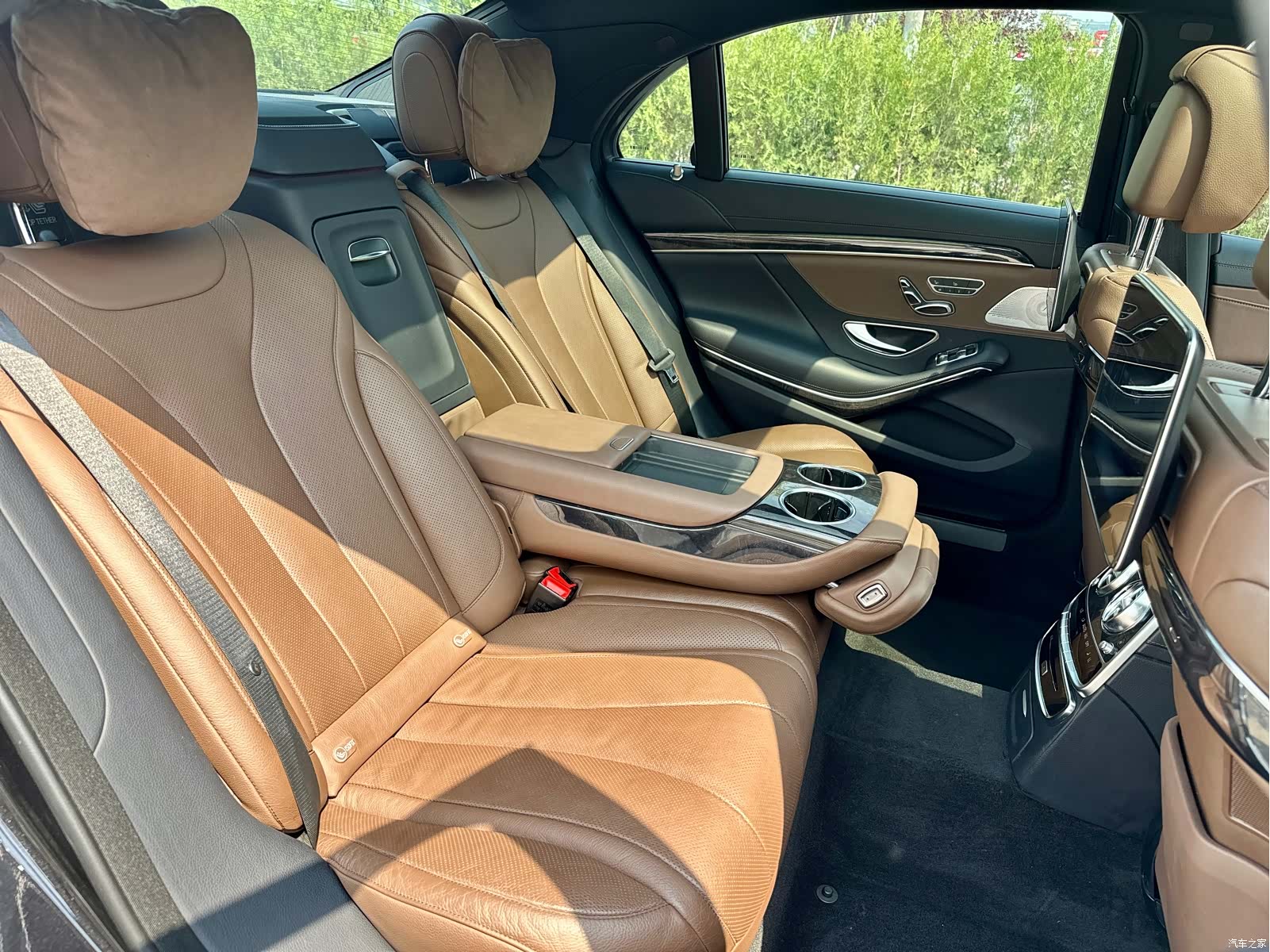 Mercedes-Benz S-Class, 2019 37