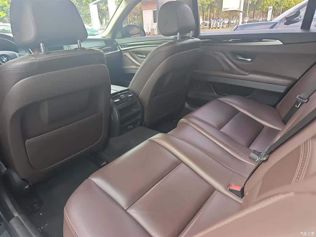 BMW 5 Series, 2016 8