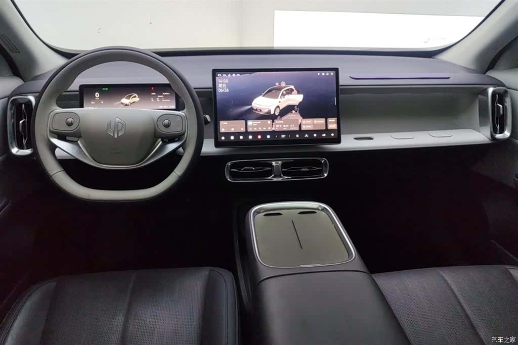 Leapmotor B10, 2025 12