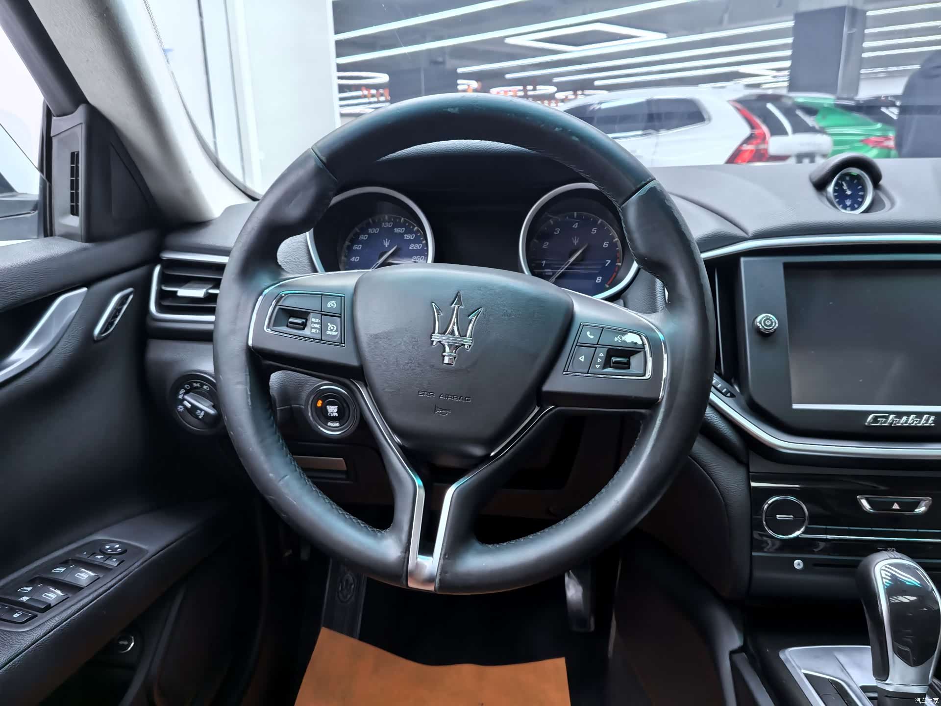 Maserati Ghibli, 2016 9