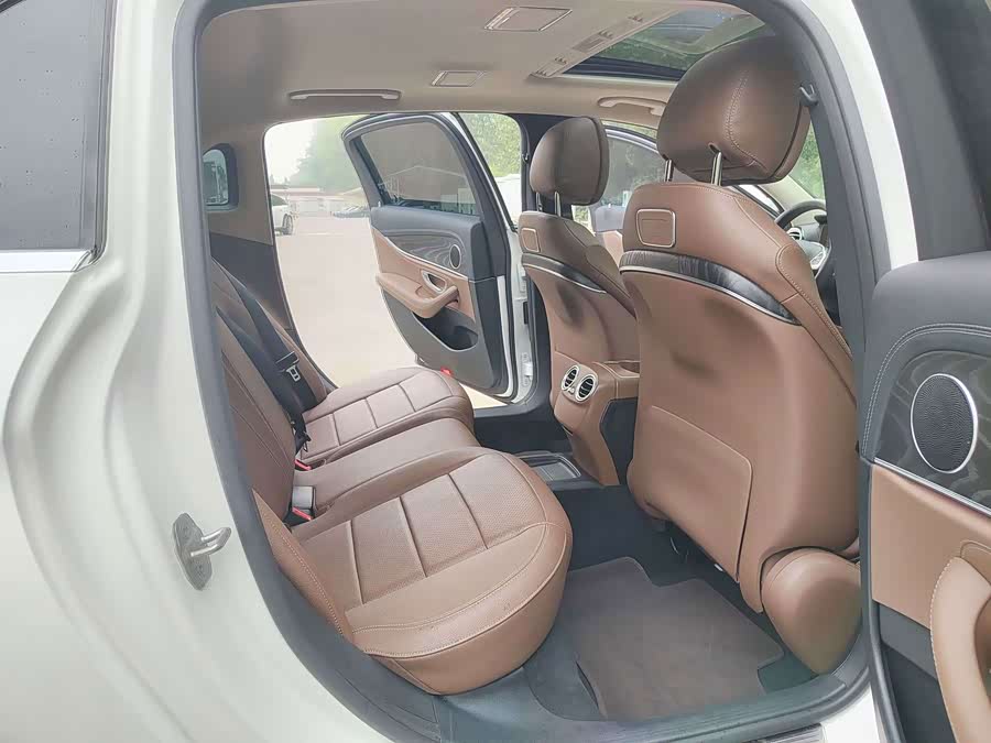 Mercedes-Benz E-Class 2016, фото 13