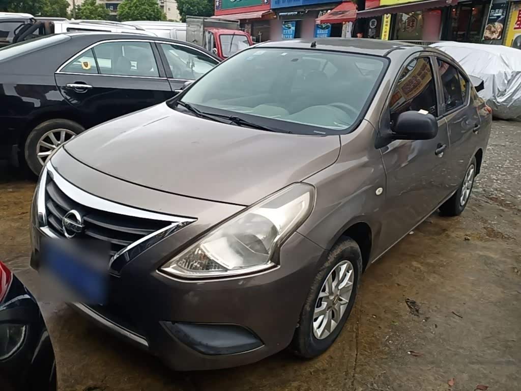 Nissan Sunny
