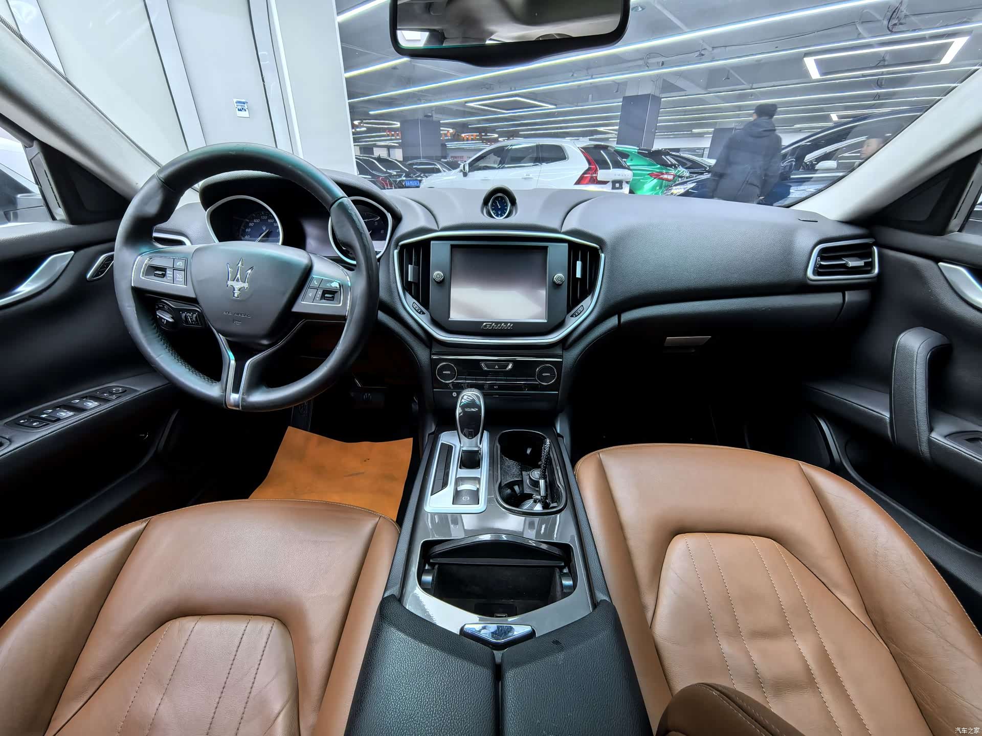 Maserati Ghibli, 2016 10