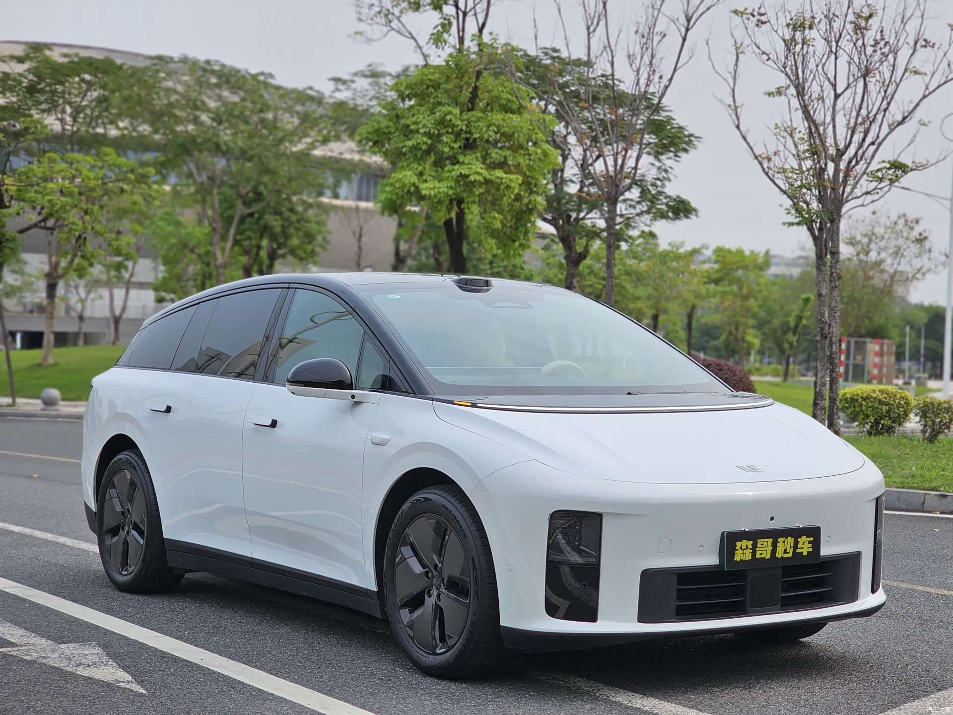 Li Auto i6, 2025 3