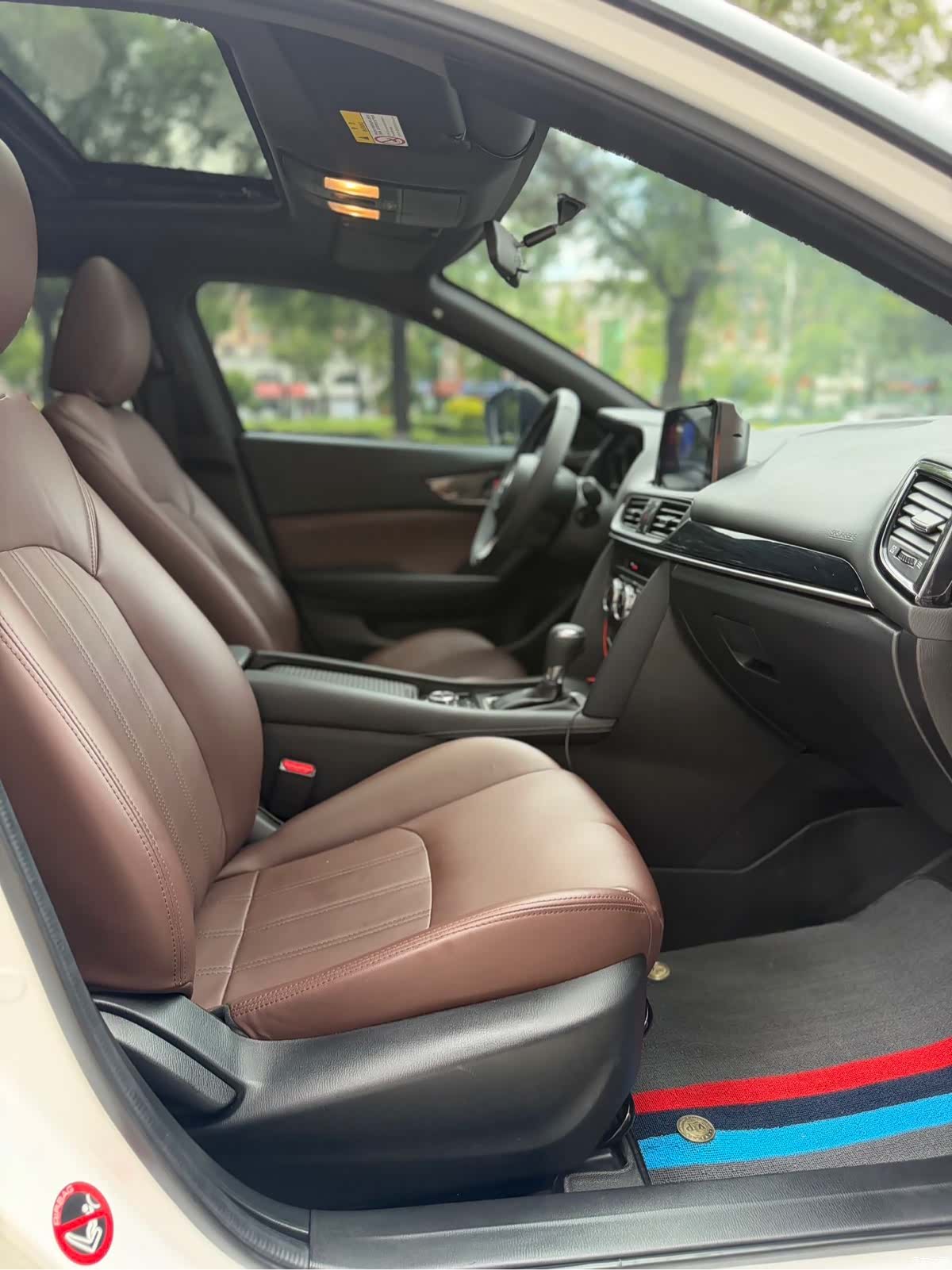 Mazda CX-4, 2022 13