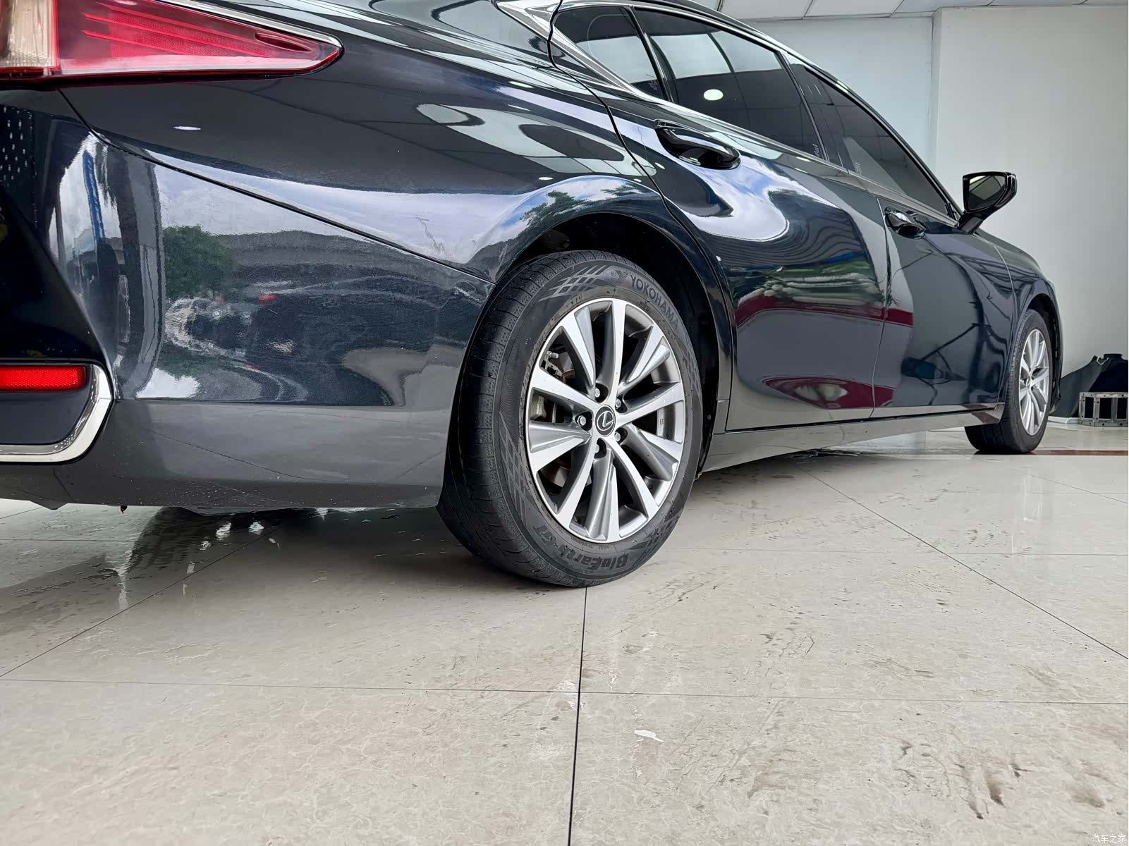 Lexus ES, 2019 20