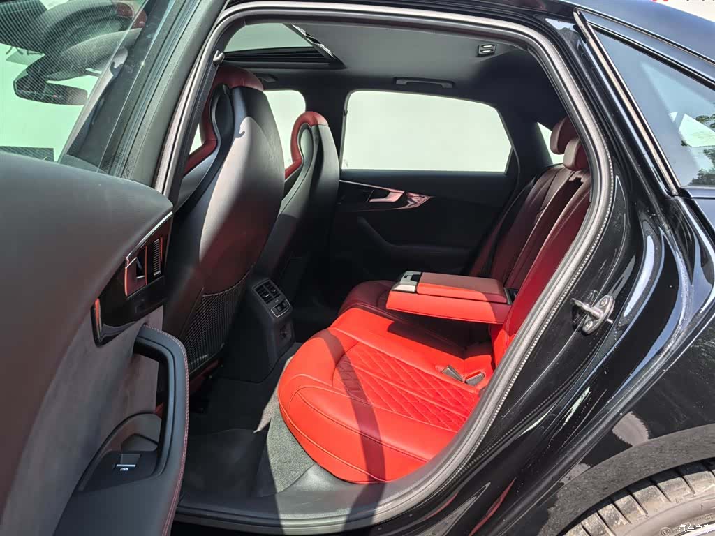 Audi S4, 2025 15
