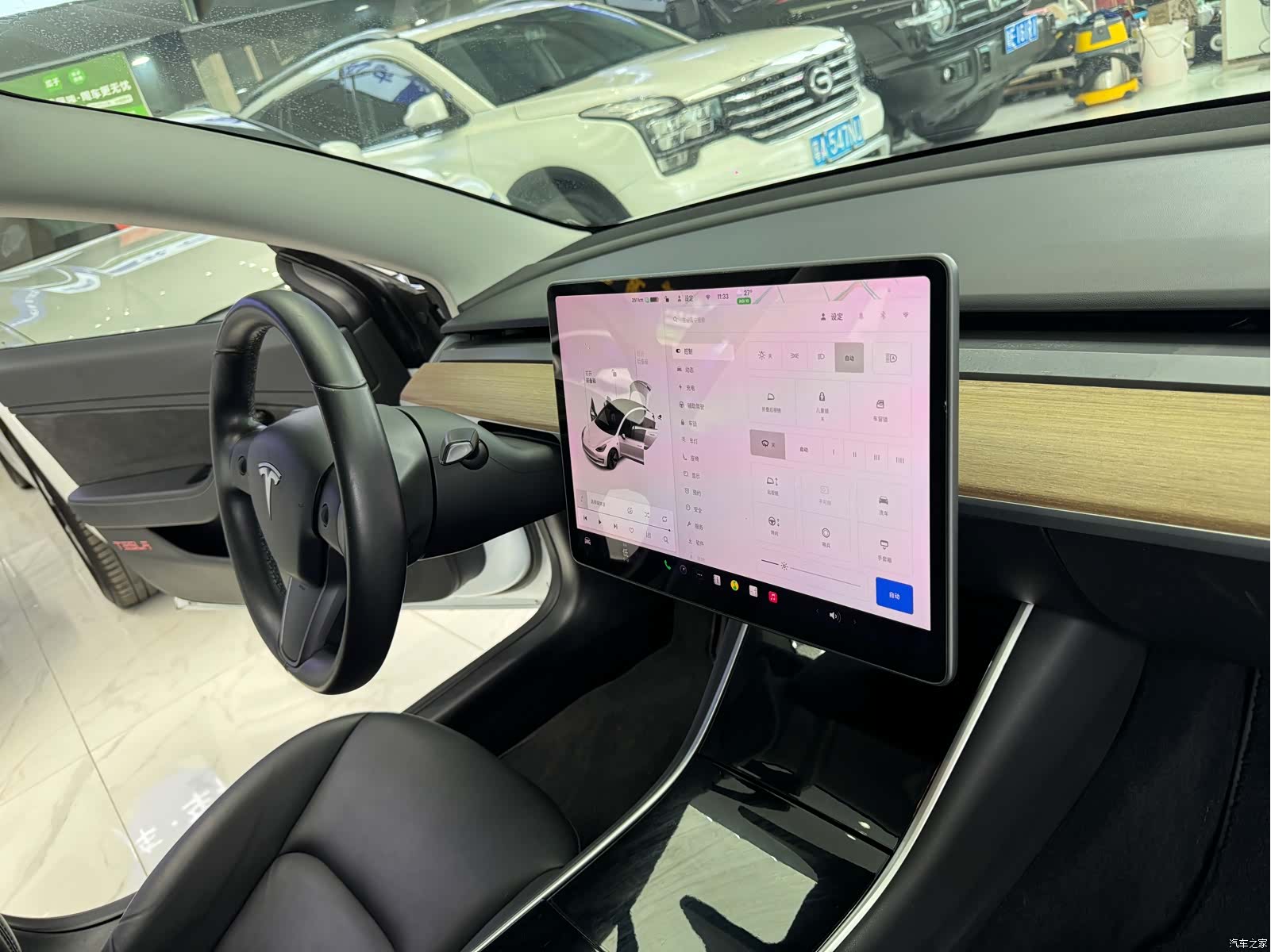 Tesla Model 3, 2019 22