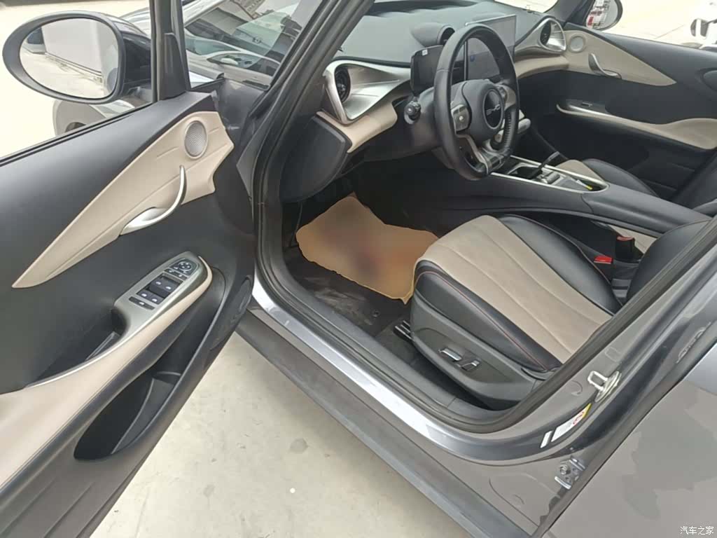 BYD Dolphin, 2023 16