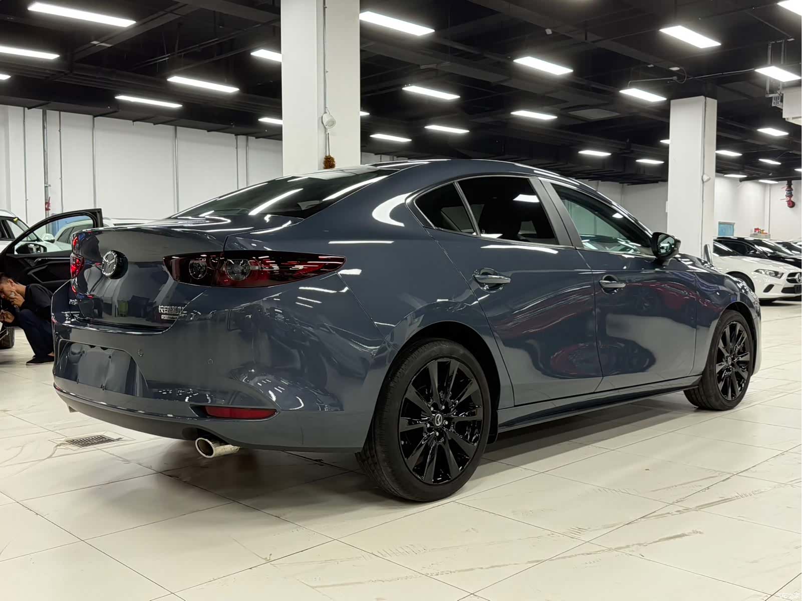 Mazda Mazda3, 2023 все фото