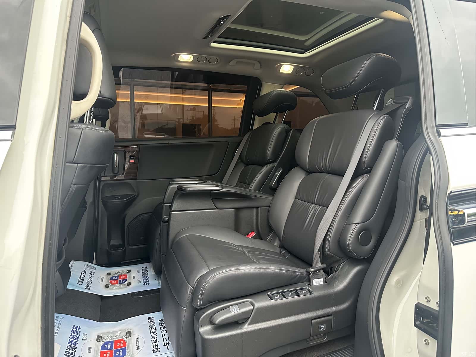 Honda Elysion, 2019 10