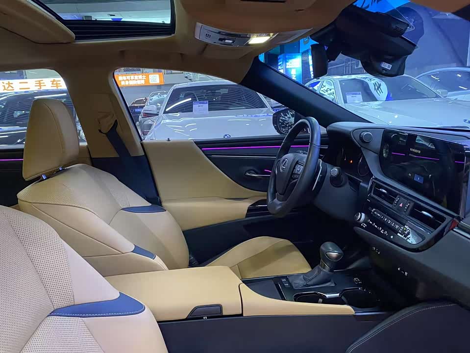 Lexus ES Lexus ES