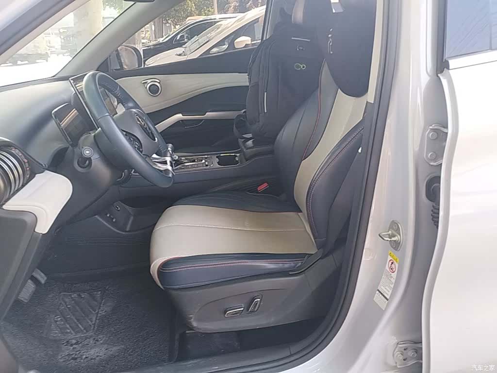 BYD Yuan, 2023 15