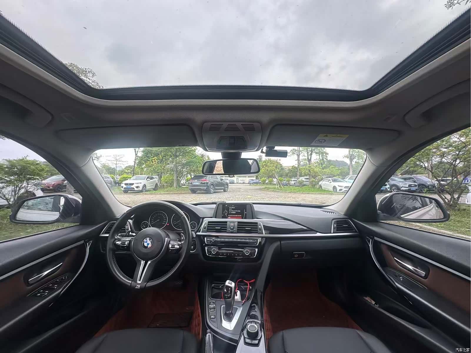 BMW 3 Series, 2017 все фото