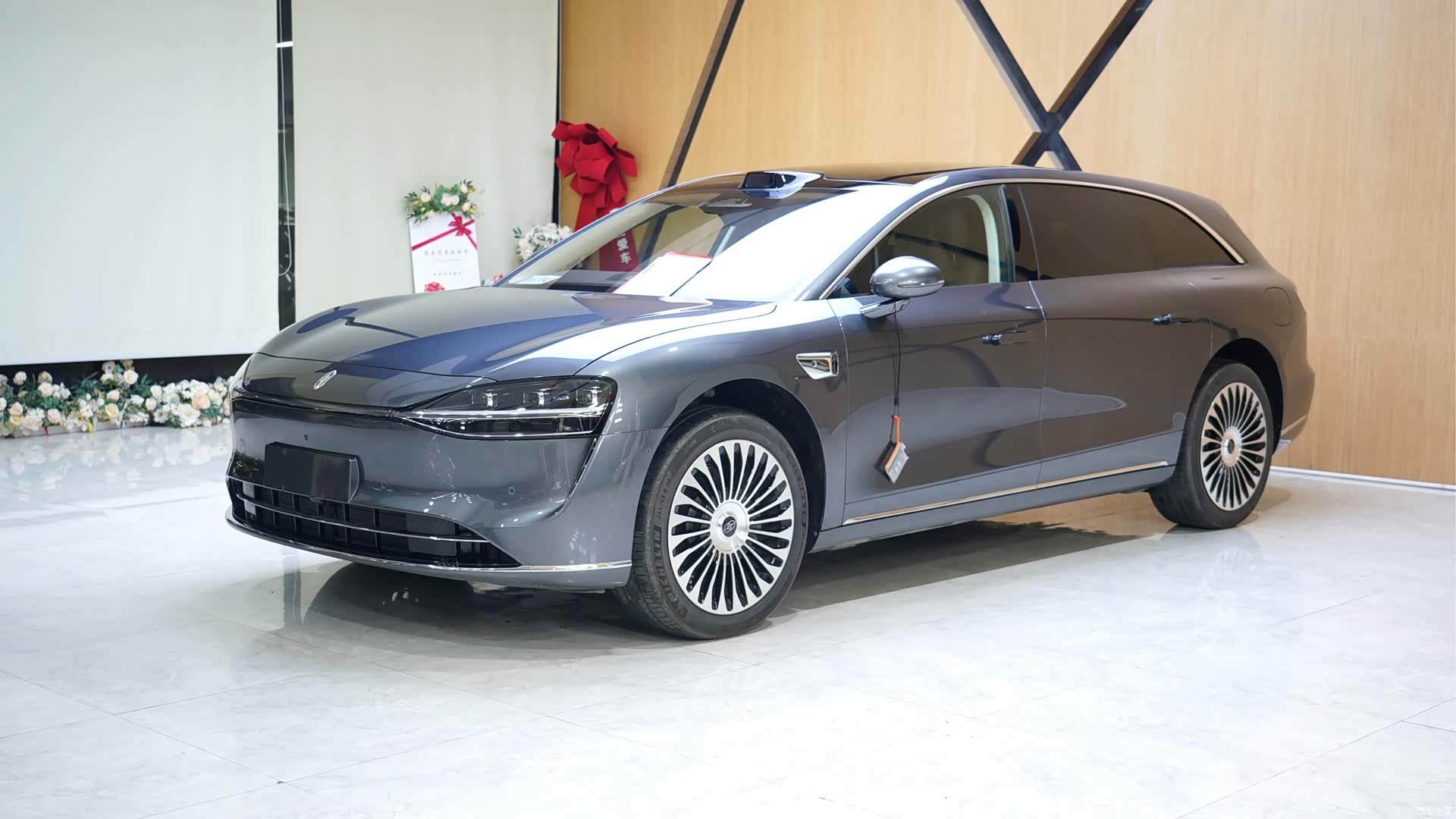 Stelato S9, 2025 1