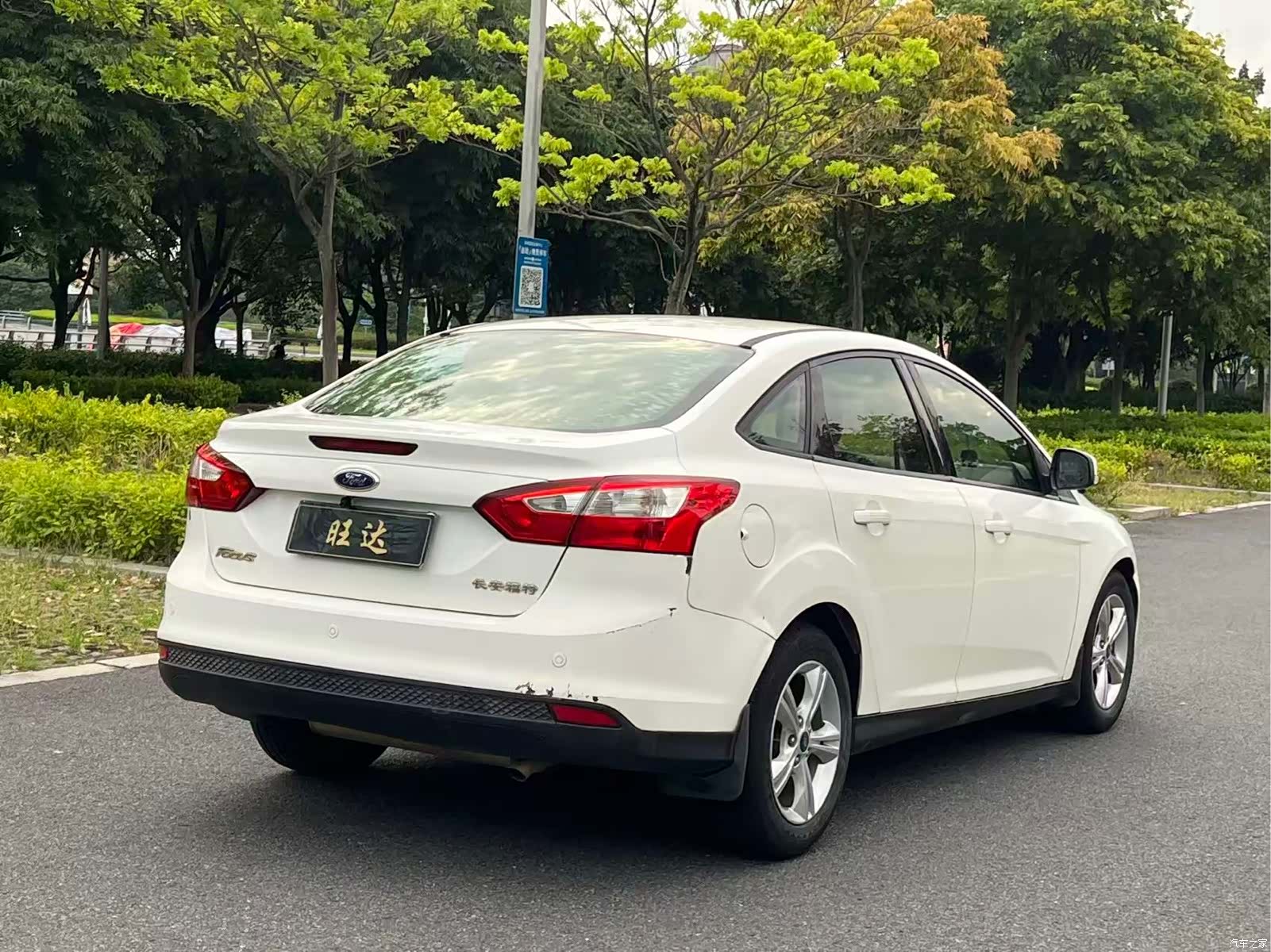 Ford Focus, 2012 6