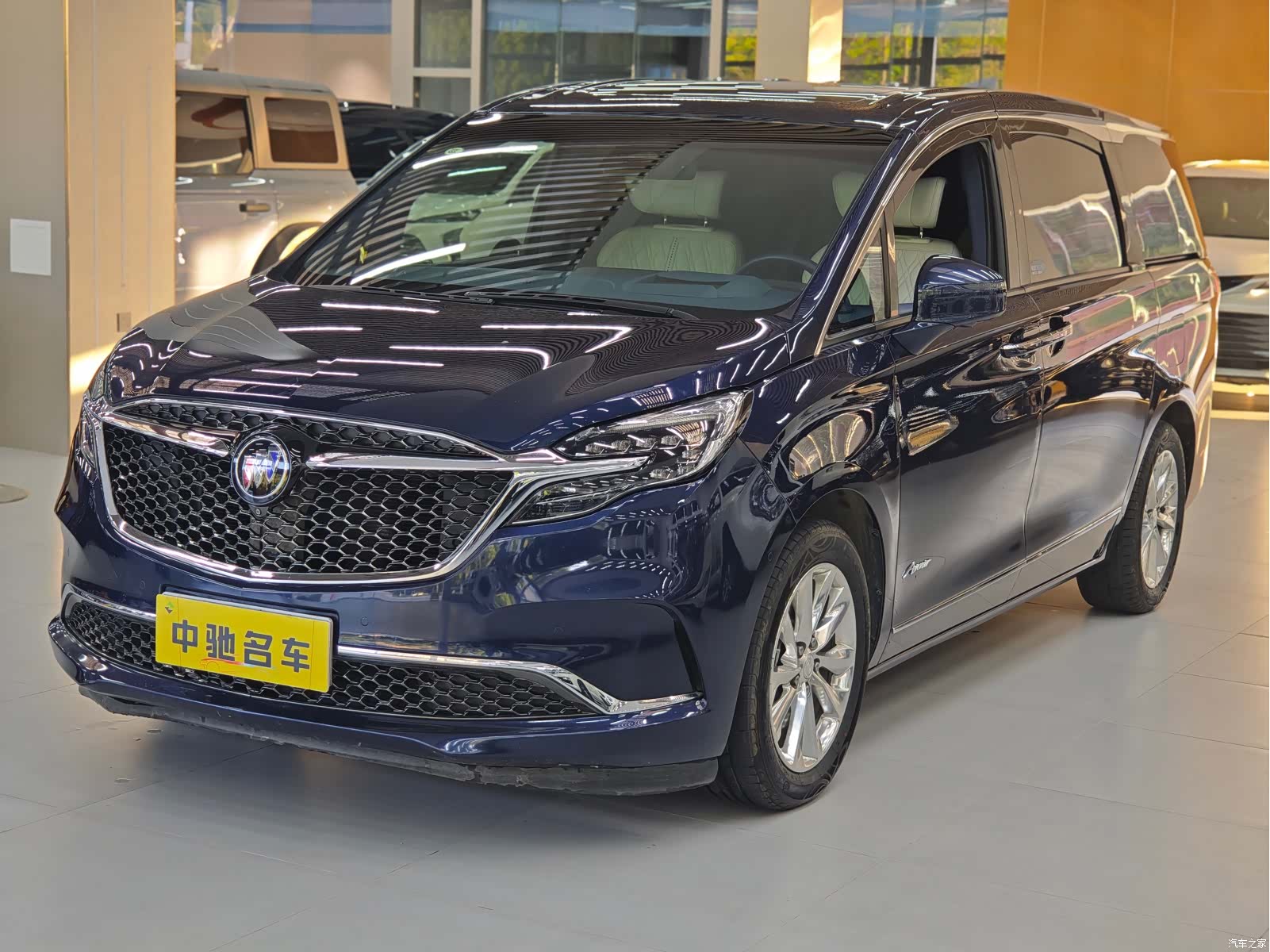Buick GL8, 2020 1