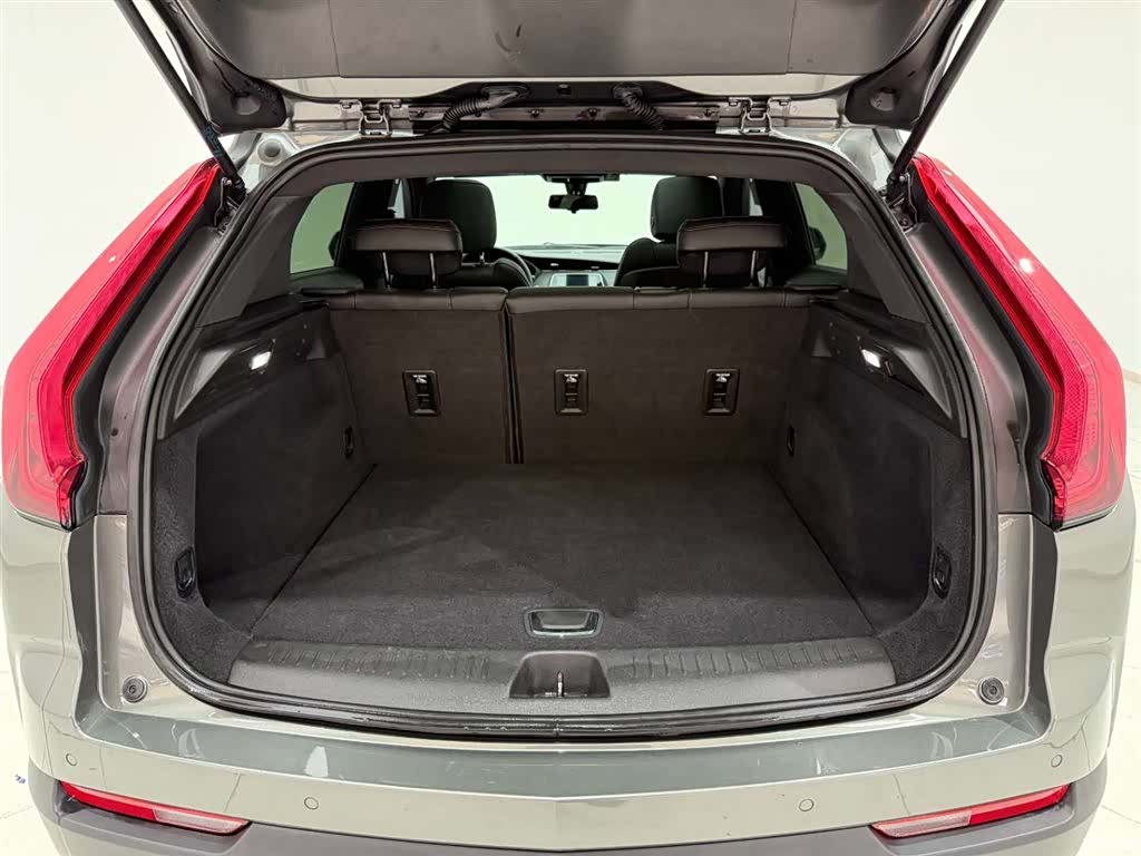 Cadillac XT4, 2019 14