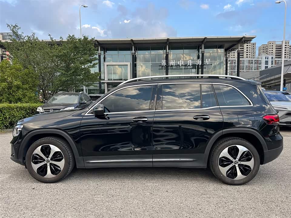 Mercedes-Benz GLB