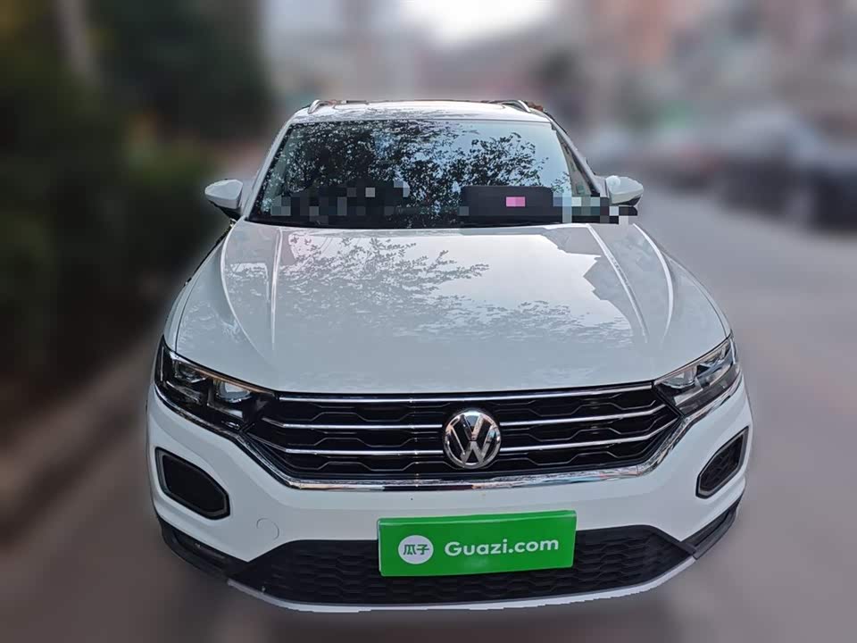 Volkswagen T-ROC exploring Songs