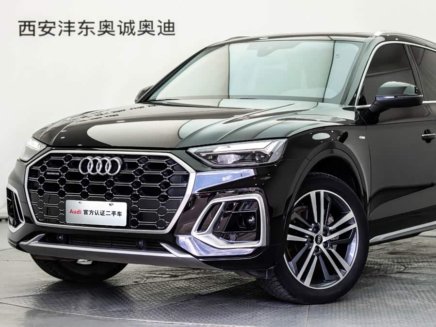 Audi Q5L 2022, фото 20