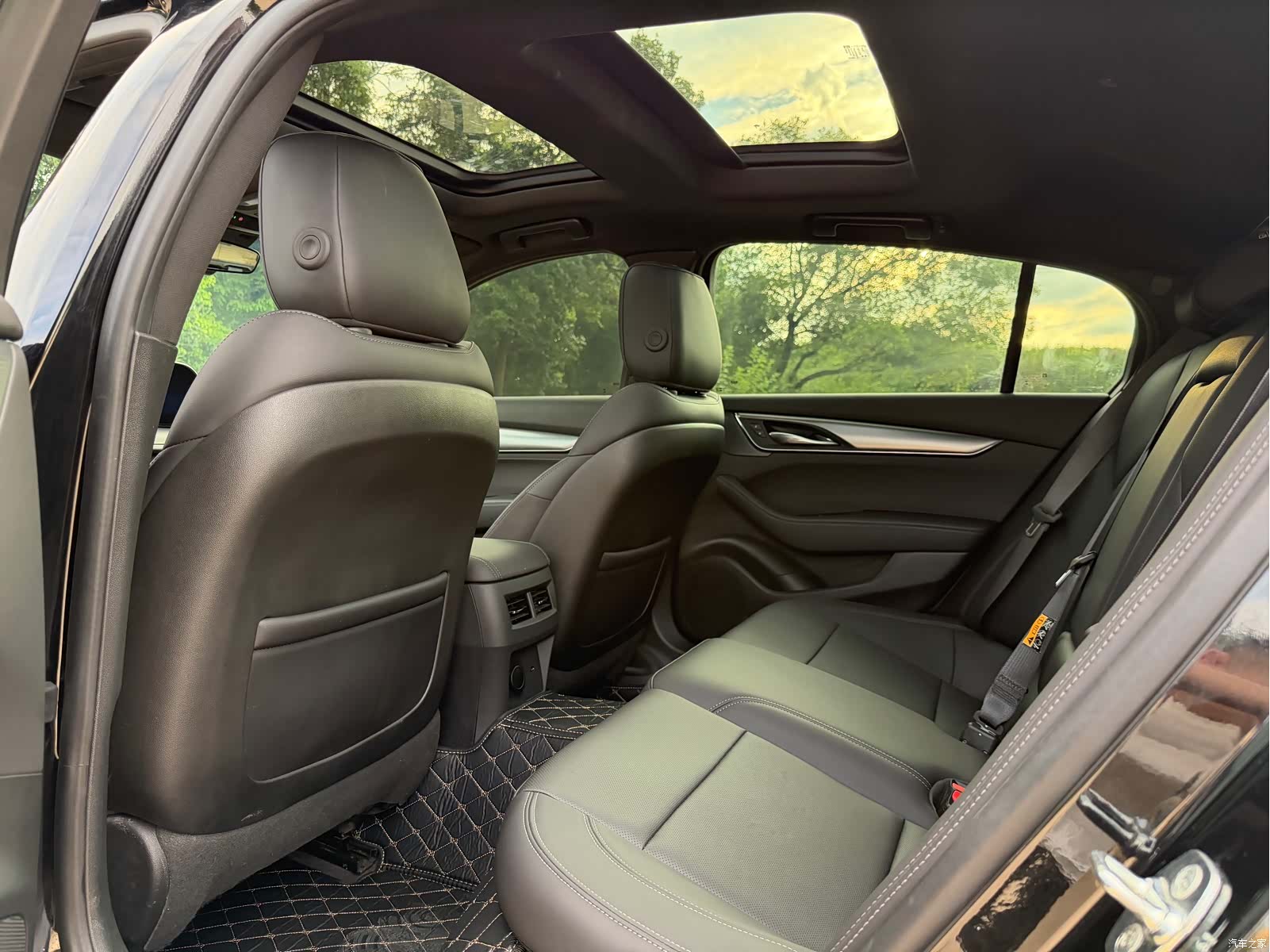 Cadillac CT5, 2025 8