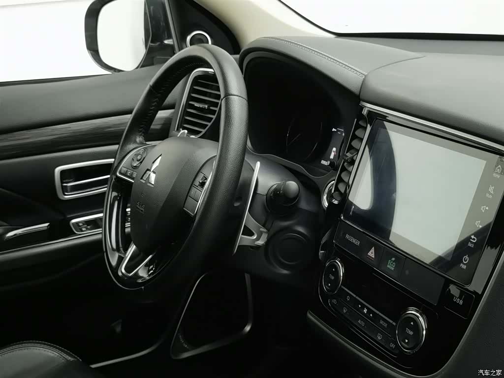 Mitsubishi Outlander, 2020 22
