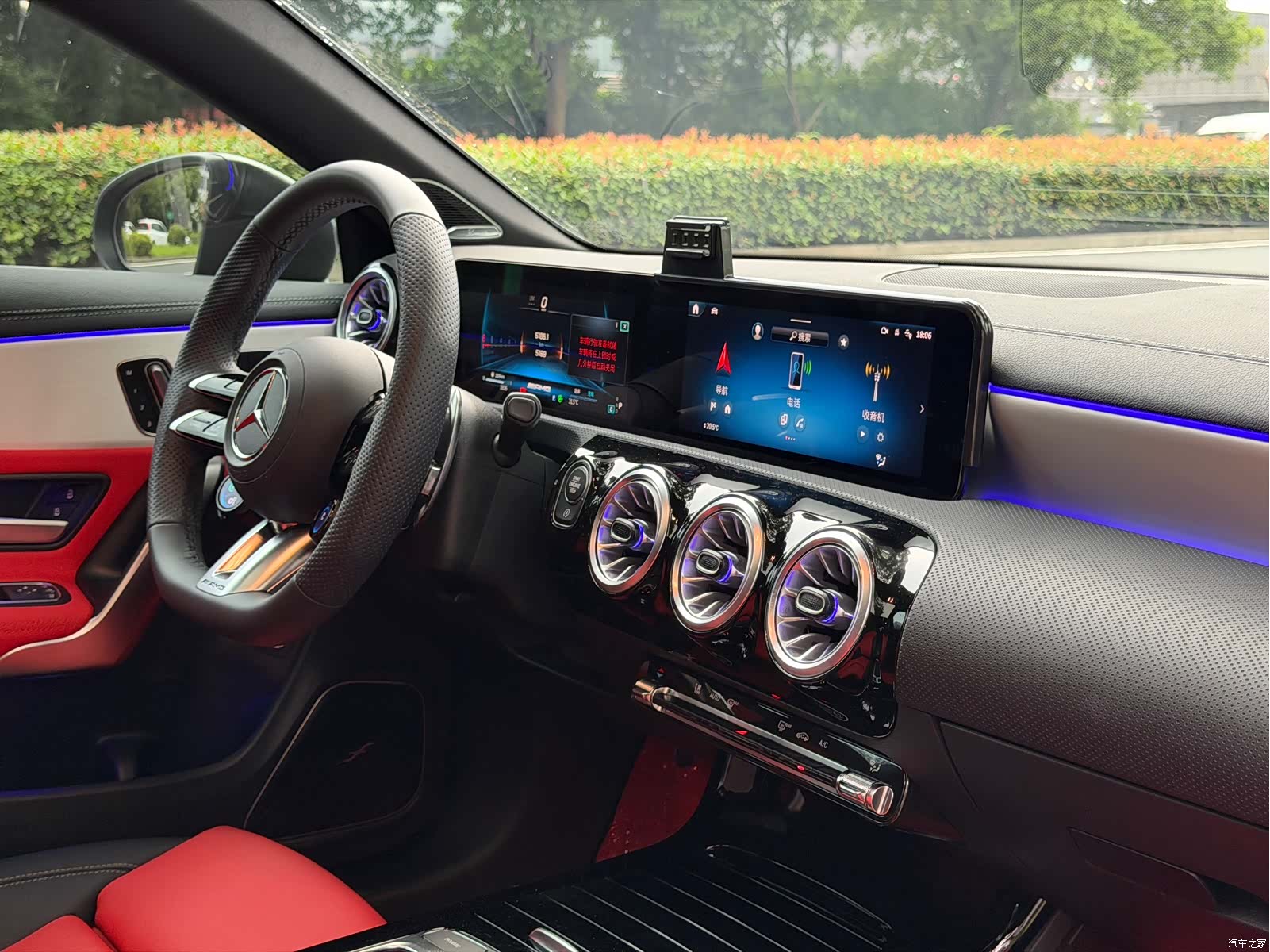 Mercedes-Benz CLA, 2026 8