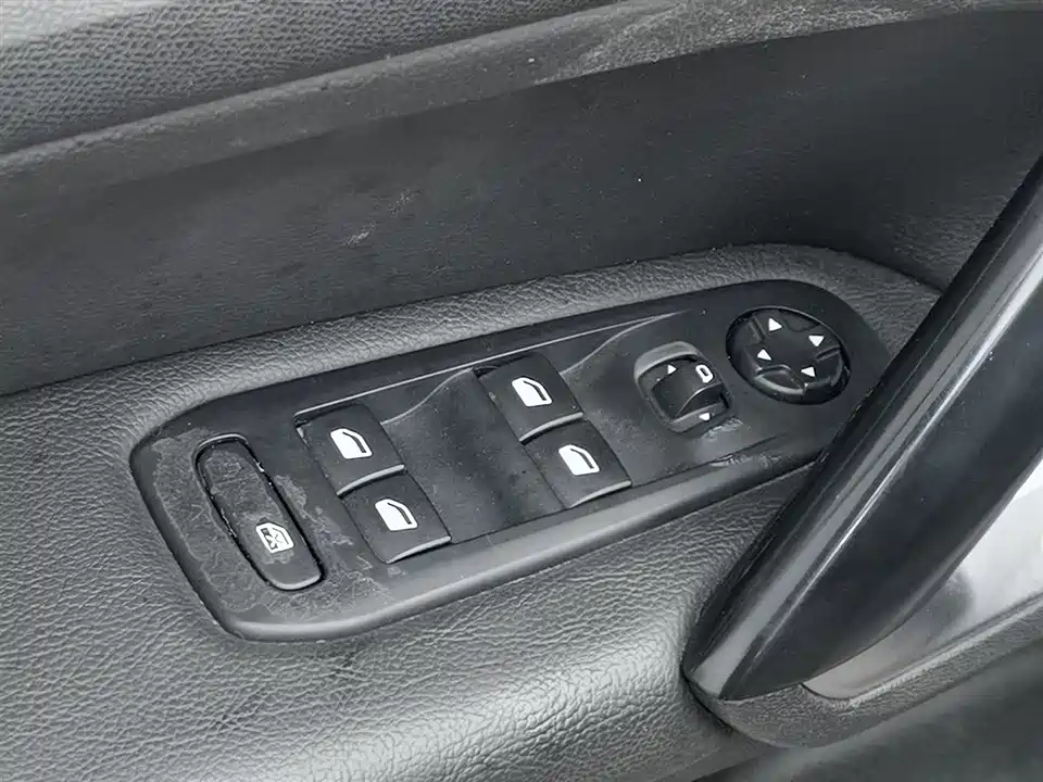 Peugeot 408 Peugeot 408