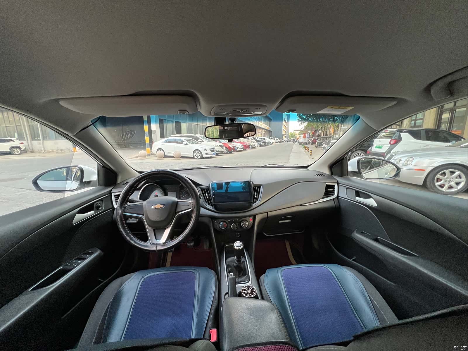 Chevrolet 320, 2019 16