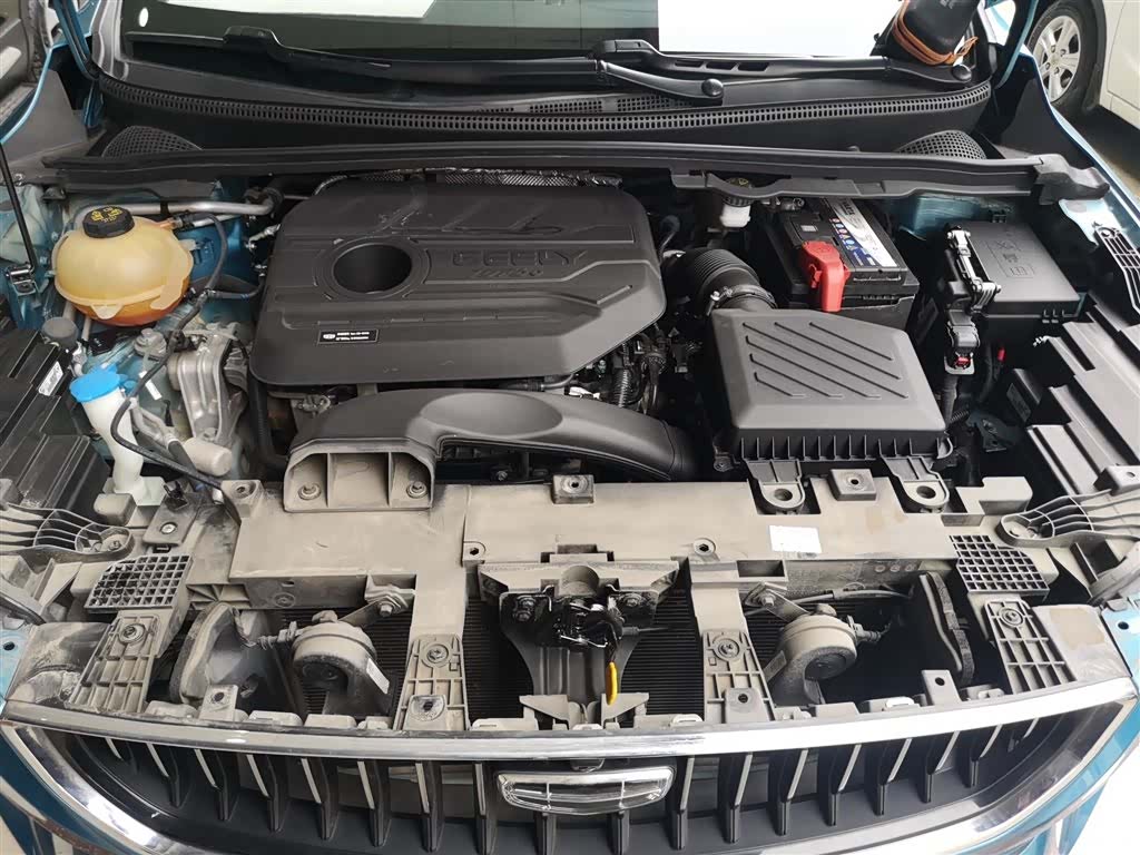 Geely Emgrand, 2021 20