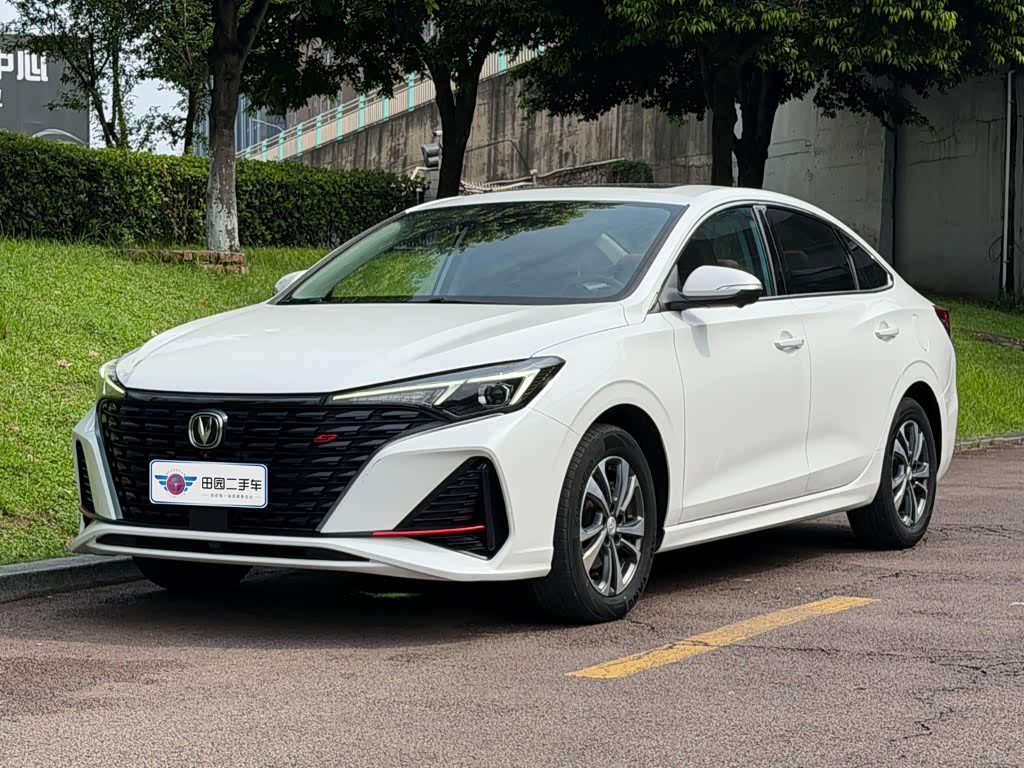 Changan Eado 2022 PLUS NE 1.4T GDI DCT Luxury