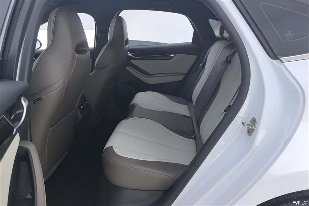 BYD Qin, 2024 11