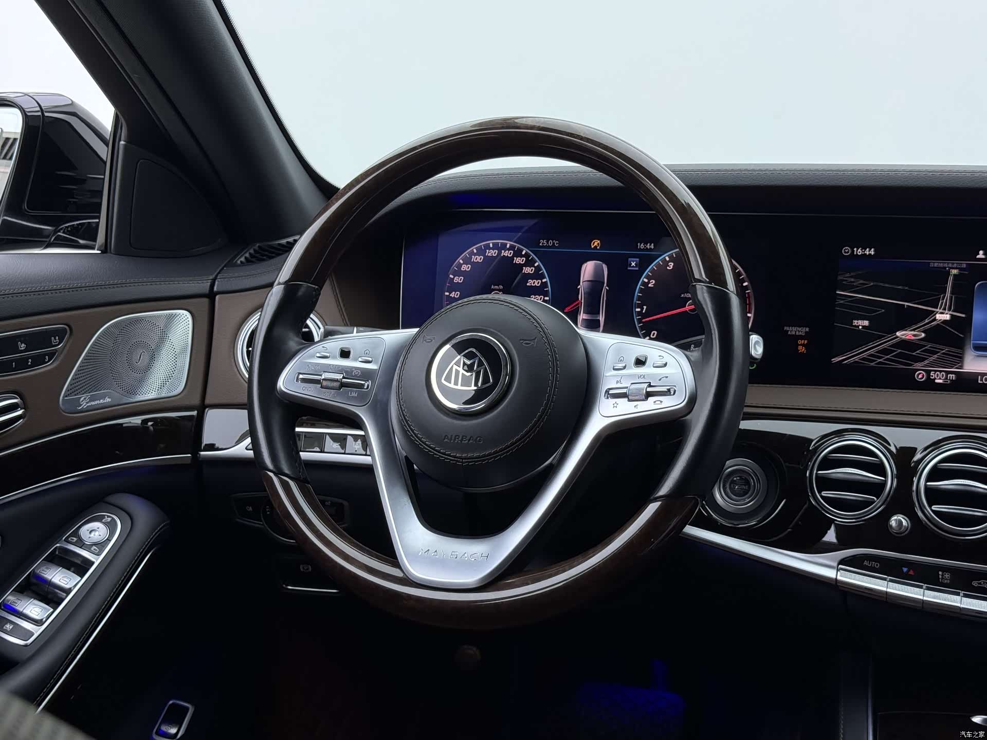 Maybach S-Class, 2019 10