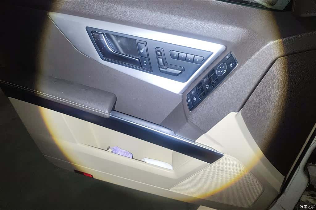 Mercedes-Benz GLK-Class, 2015 7