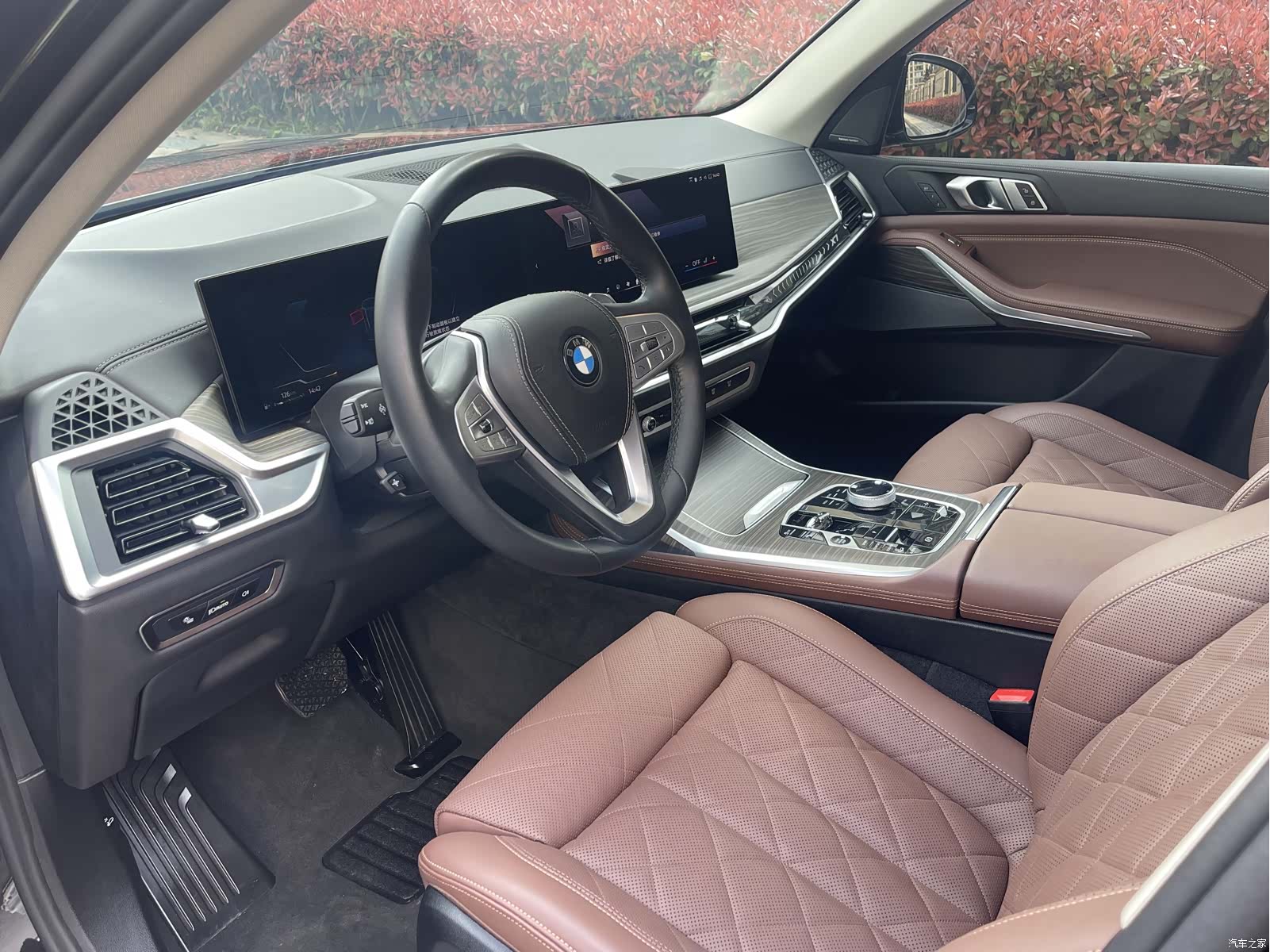 BMW X7, 2024 8