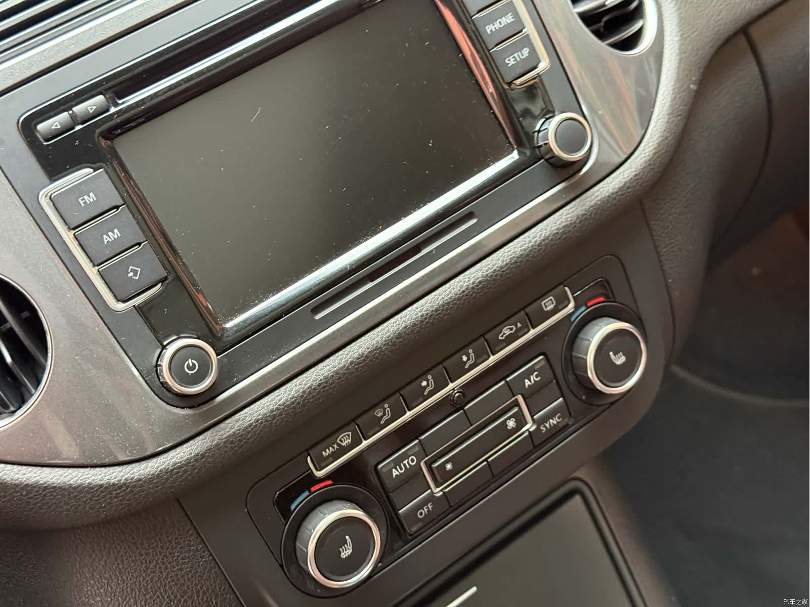 Volkswagen Tiguan, 2012 16