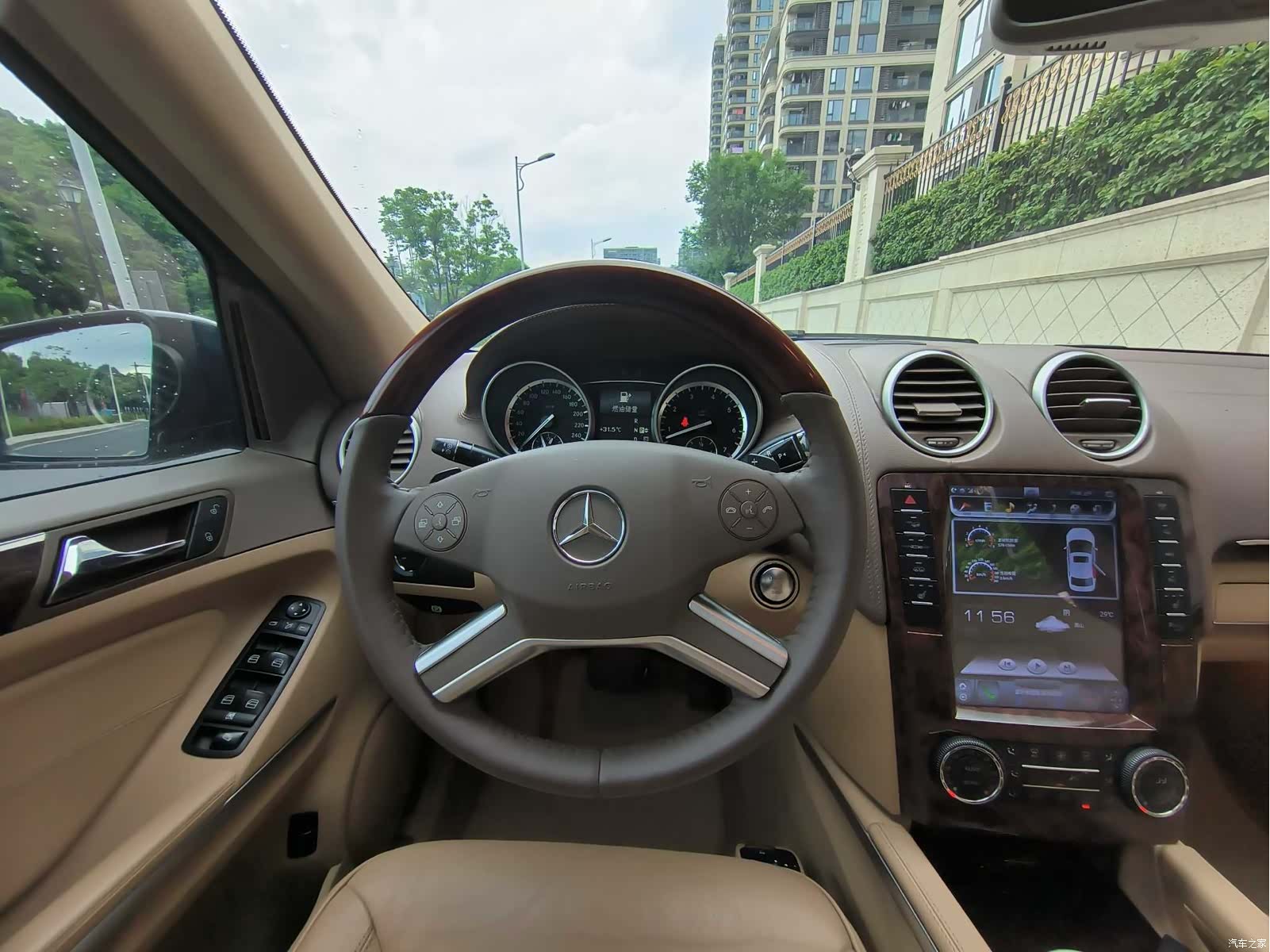 Mercedes-Benz GL-Class, 2011 8