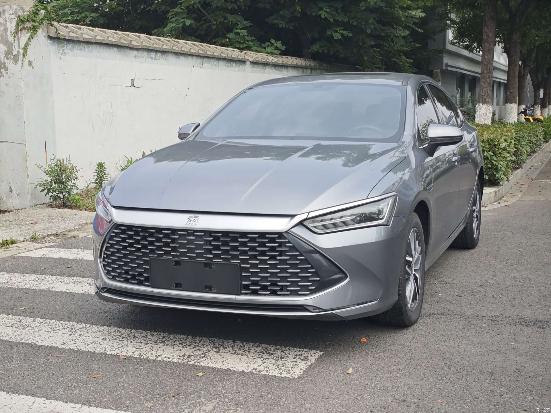 BYD Qin, 2023 1