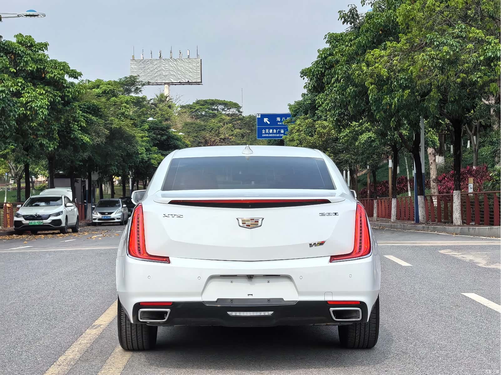 Cadillac XTS, 2019 18
