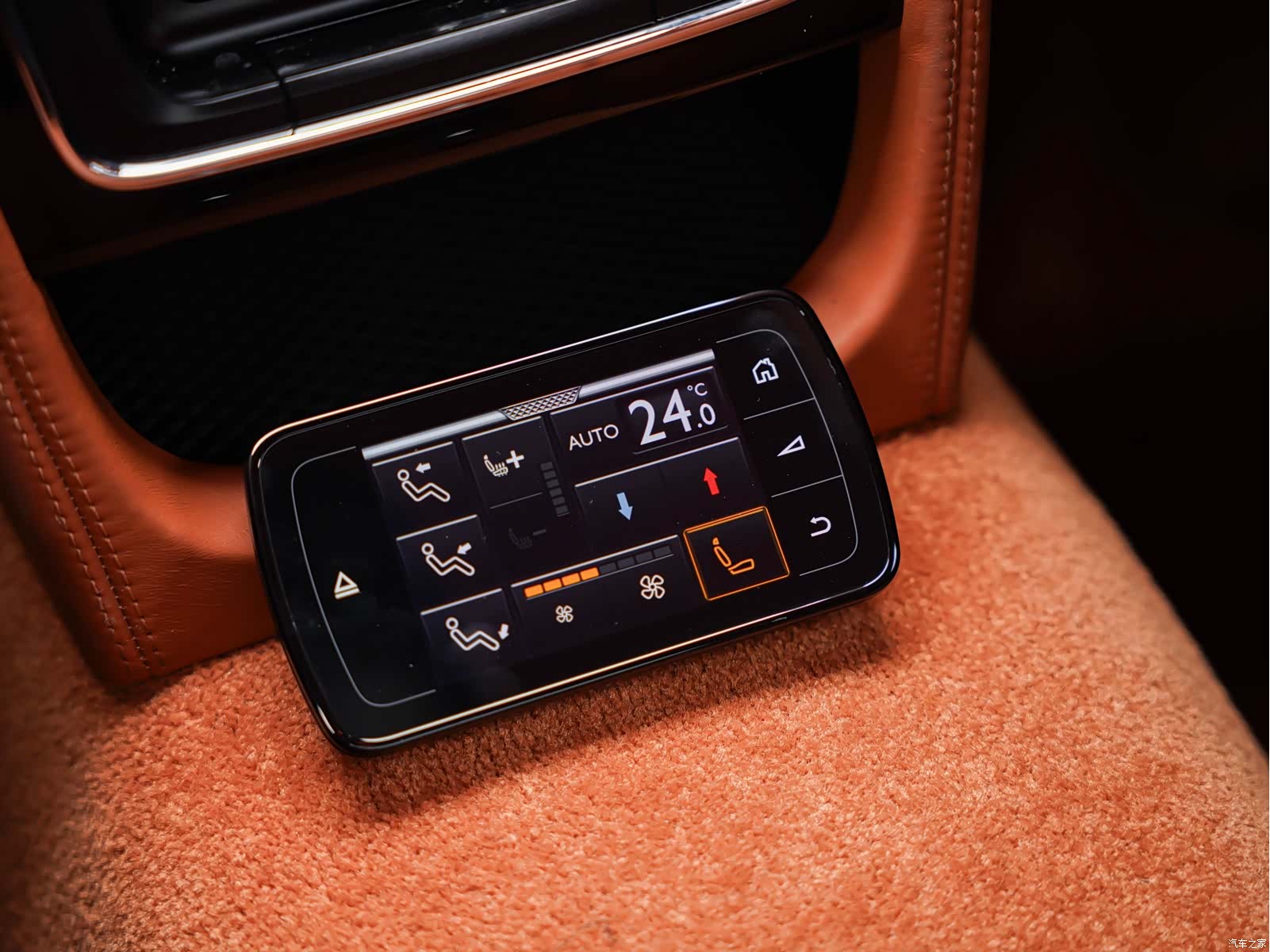 Bentley Flying Spur, 2018 30